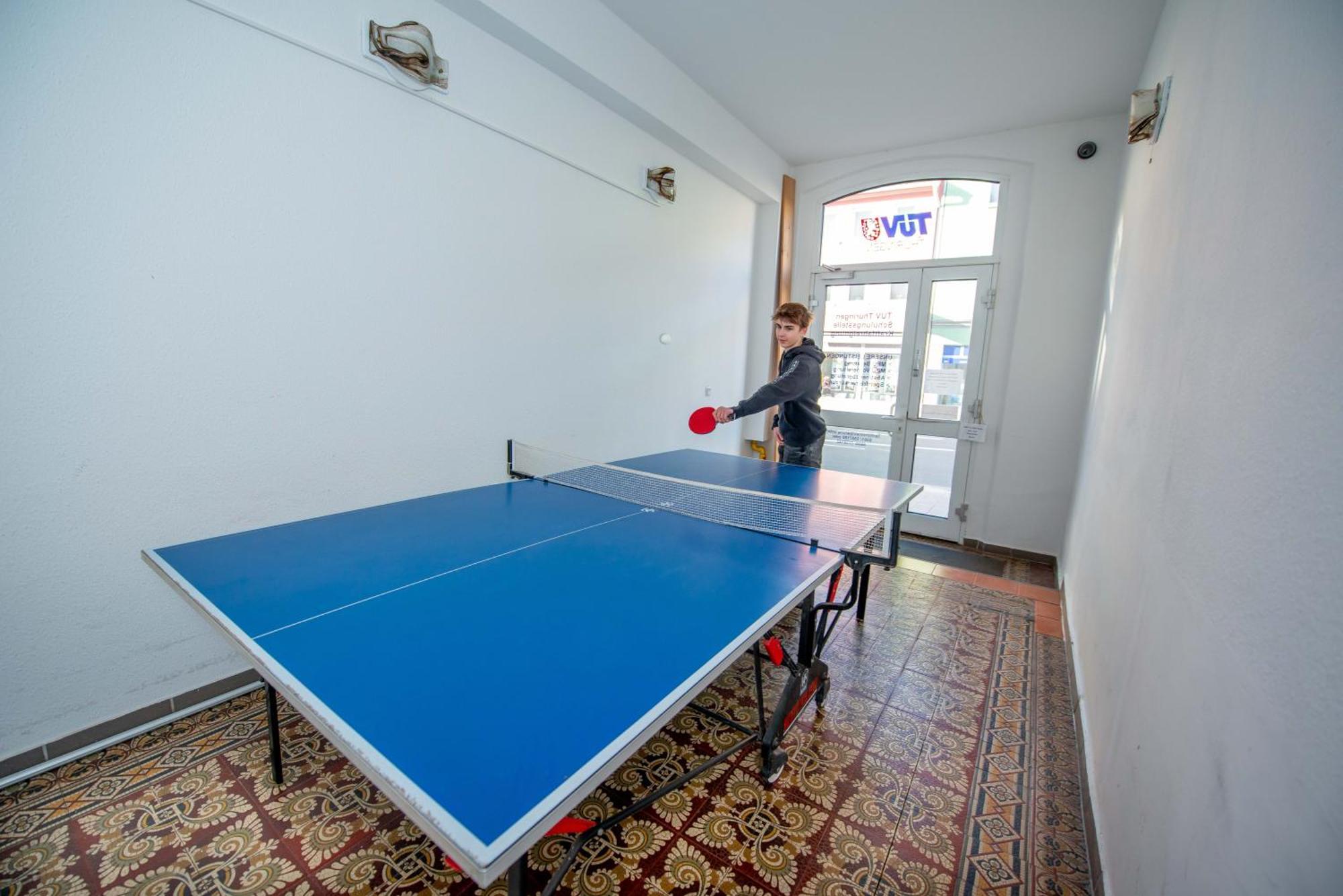 Apartment Kronprinz Zentral Mit Infrarot-Sauna Eisenach Exteriör bild